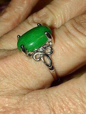 Nephrite Jade Set In Stainless Steel Size 8.5